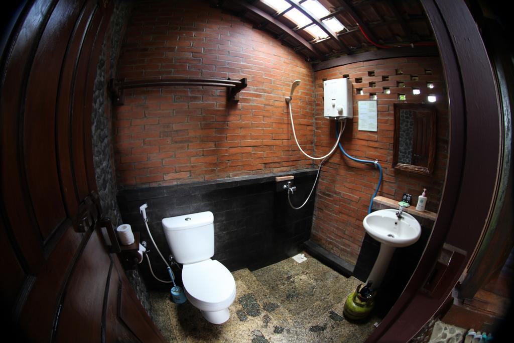 Omah Garengpoeng Guest House Маґеланґ Екстер'єр фото