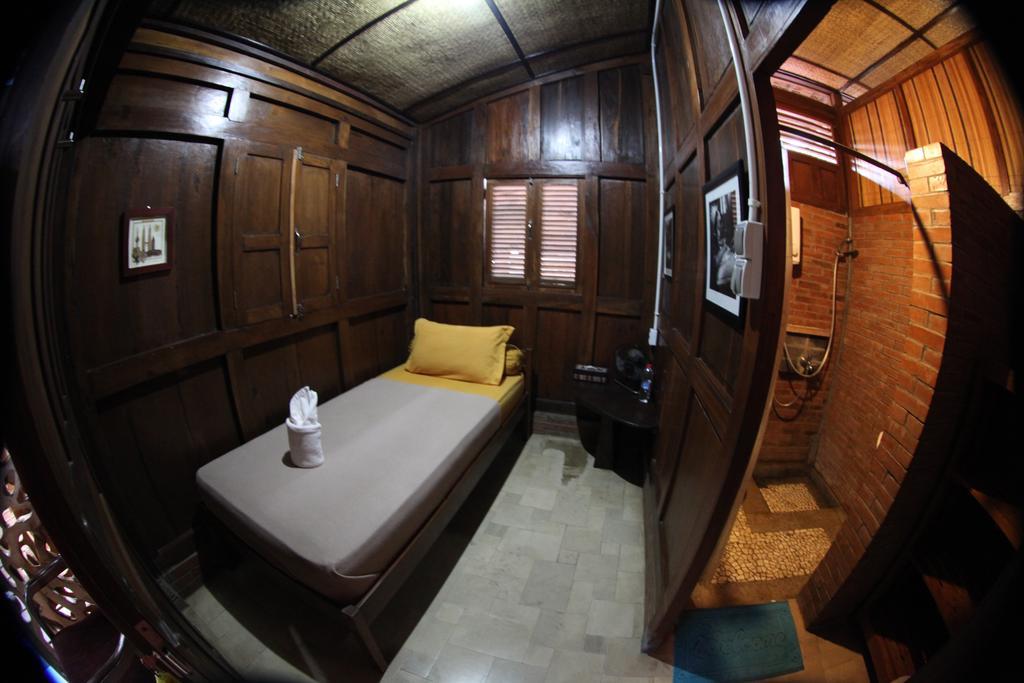 Omah Garengpoeng Guest House Маґеланґ Номер фото
