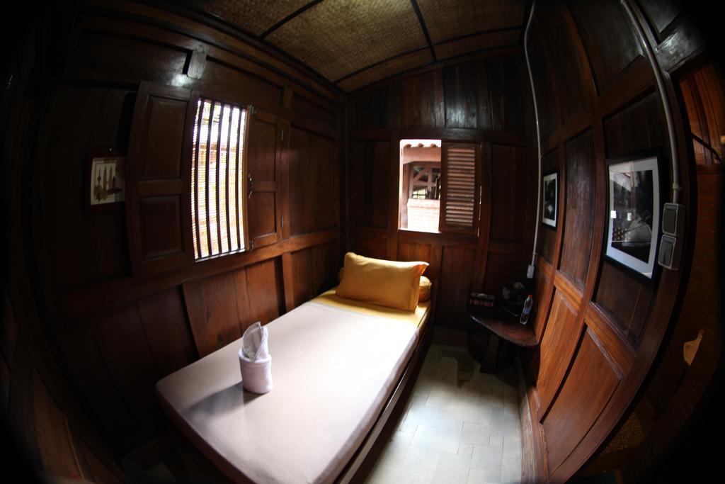 Omah Garengpoeng Guest House Маґеланґ Номер фото