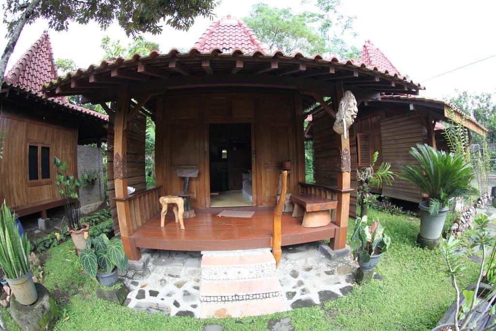 Omah Garengpoeng Guest House Маґеланґ Номер фото